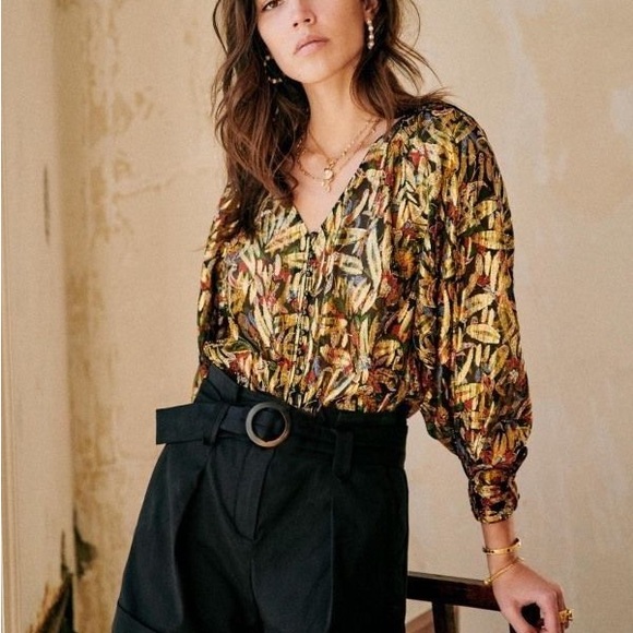Sezane Rome Shorts - Picture 2 of 2